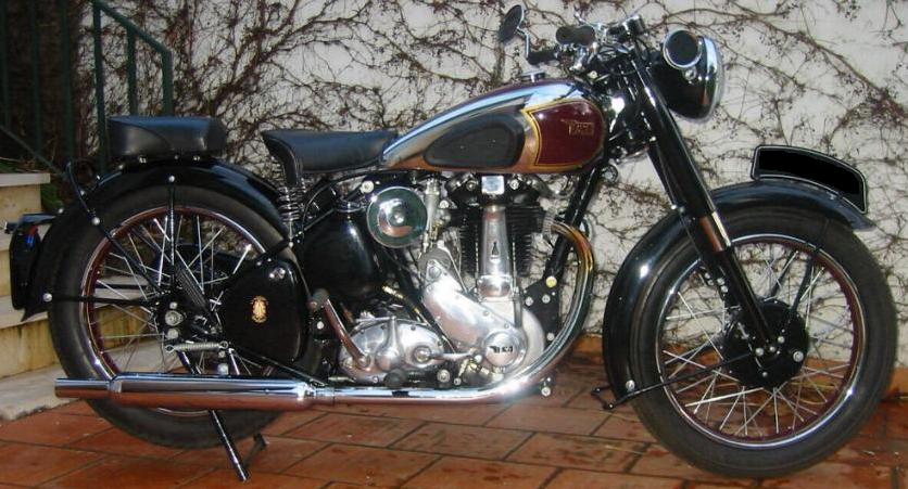Geen kleuren foto beschikbaar. Heeft u een foto die ik mag gebruiken stuur hem dan naar info@motorencyclopedie.nl    No colour picture available. Do you have a picture that i may use Please send him to info@motorencyclopedie.nl
